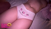 STEPSISTER LOVES IT WHEN I CUM DEEP
