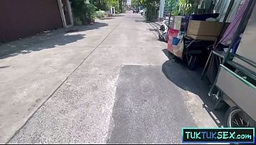 Innocent Thai teen amateur fuck on video after a Tuk Tuk ride